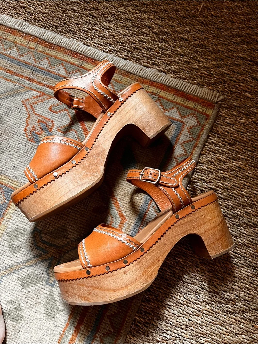 Sandro Cognac Leather Platform Clog Sandals with Wood Heel - Picture 1 of 6